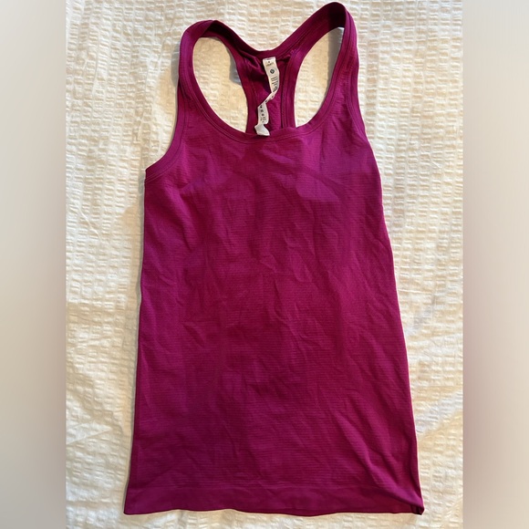 Iululemon swiftly tank - Picture 1 of 3